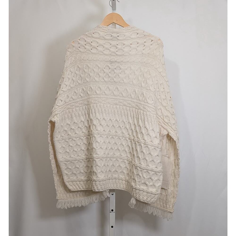 Aran Sweater Market Wrap Cream Merino Wool Pockets Shawl Wrap Women's New - Picture 5 of 10